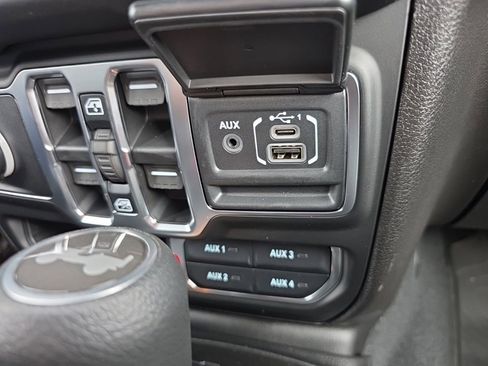 New 2026 Jeep Wrangler Unlimited Sahara AWD/4WD image 49