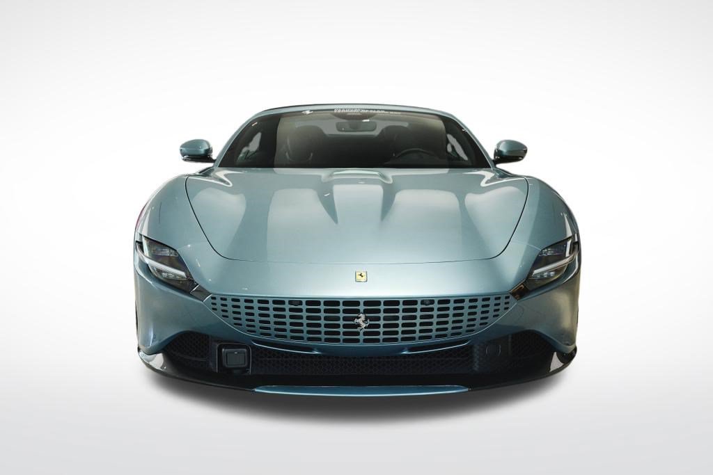 Used 2024 Ferrari Roma Spider RWD image 8