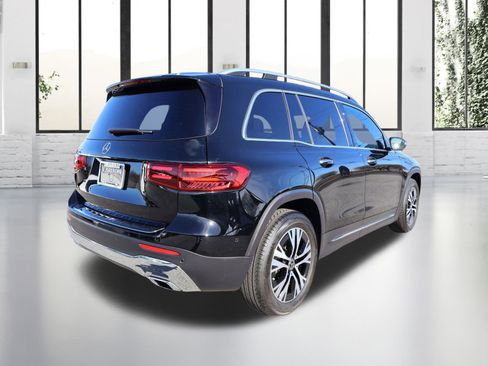 Certified 2024 Mercedes-Benz GLB 250 image 5