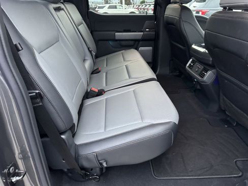 Used 2025 Ford F150 Lightning Lariat image 7