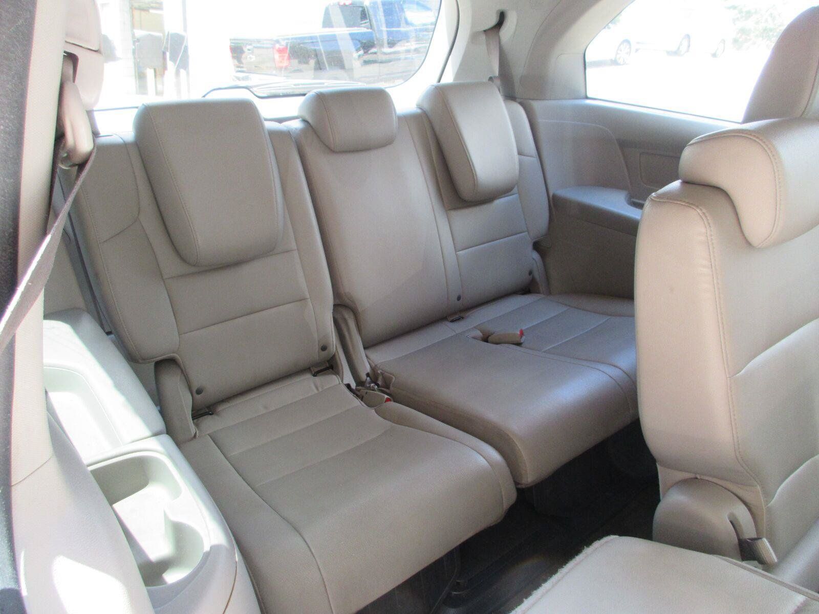 Used 2015 Honda Odyssey EX-L image 18