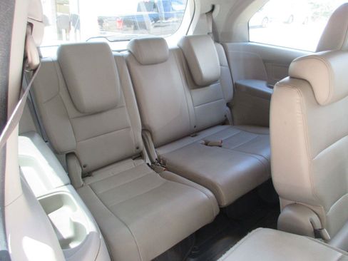 Used 2015 Honda Odyssey EX-L image 18
