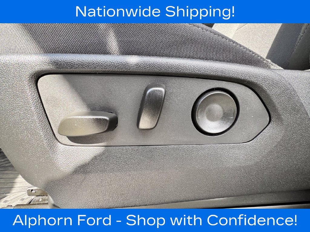 Used 2025 Chevrolet Silverado 2500 LT AWD/4WD image 29