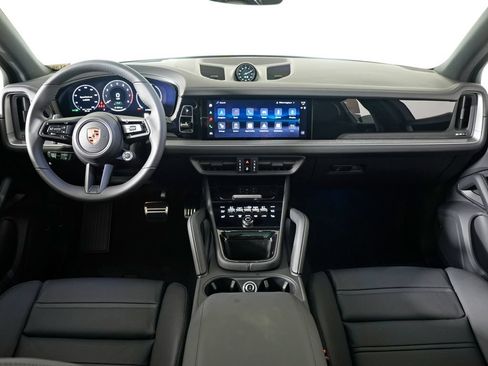 New 2026 Porsche Cayenne S AWD/4WD image 21