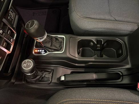 New 2026 Jeep Gladiator Sport AWD/4WD image 29