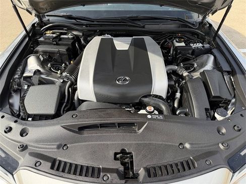 Used 2022 Lexus IS 350 F Sport image 33