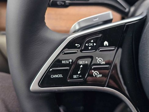 New 2026 Mercedes-Benz GLE 350 4MATIC image 32