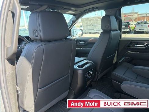 New 2026 GMC Yukon XL Denali w/ Sun & Power Step Package AWD/4WD image 21