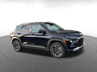 Used 2025 Chevrolet TrailBlazer LT video 2