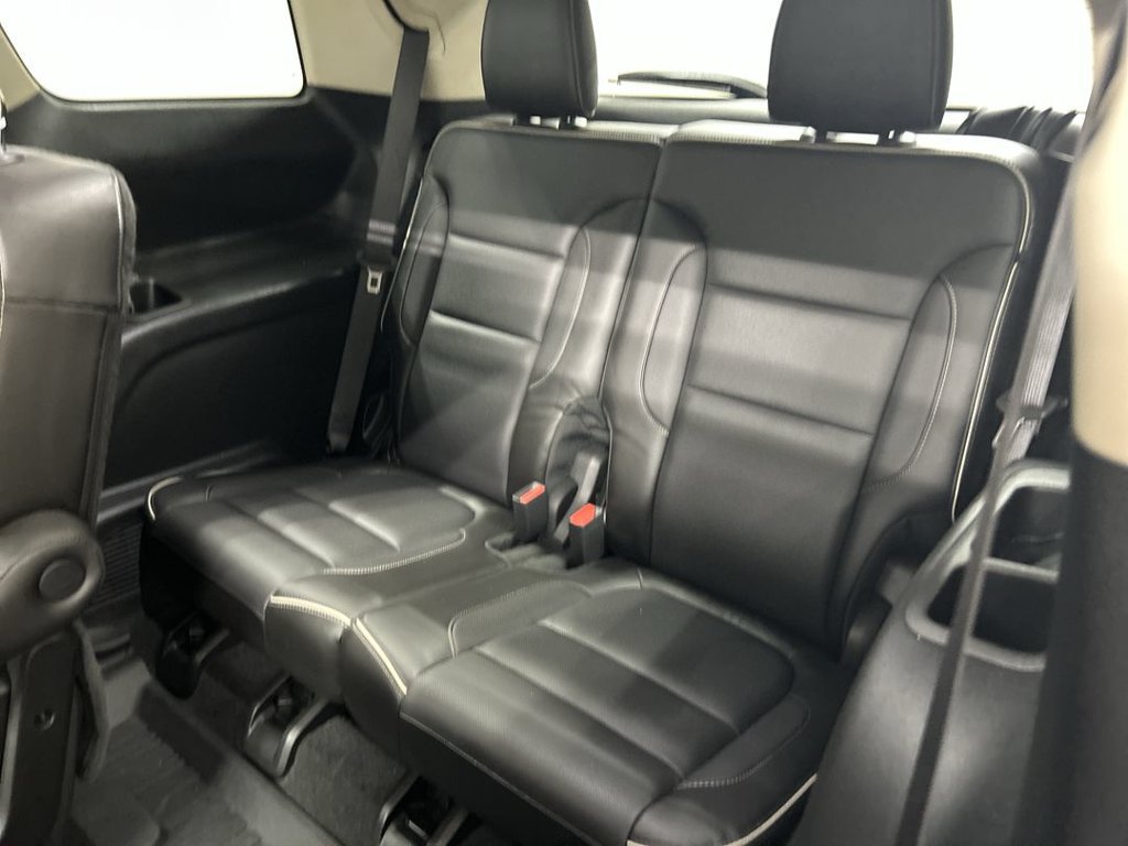 Used 2019 GMC Acadia Denali w/ Technology Package AWD/4WD image 21
