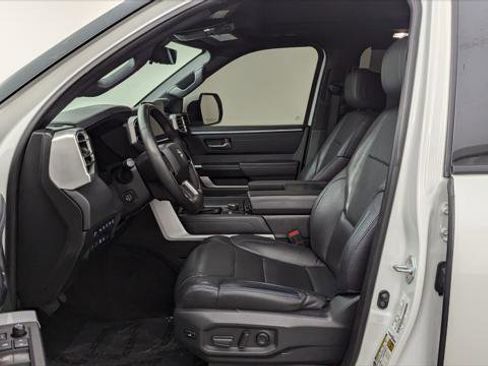 Used 2023 Toyota Sequoia Platinum image 15