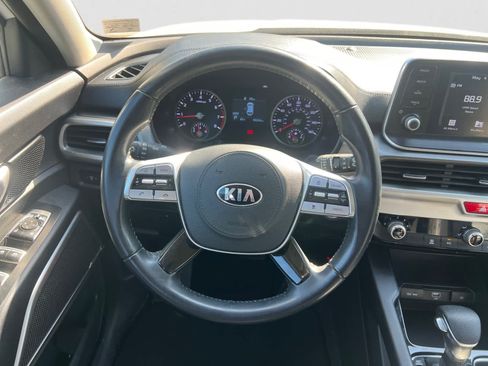 Used 2020 Kia Telluride LX AWD/4WD image 14