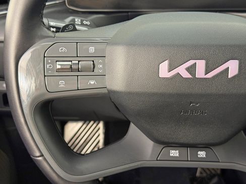 Used 2024 Kia EV9 GT-Line image 23