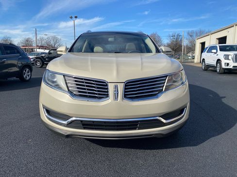 Used 2016 Lincoln MKX Select image 2