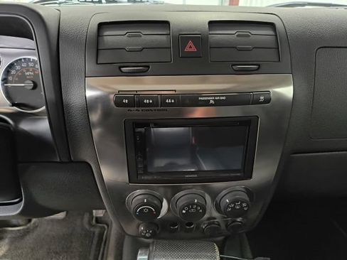 Used 2007 HUMMER H3 AWD/4WD image 24