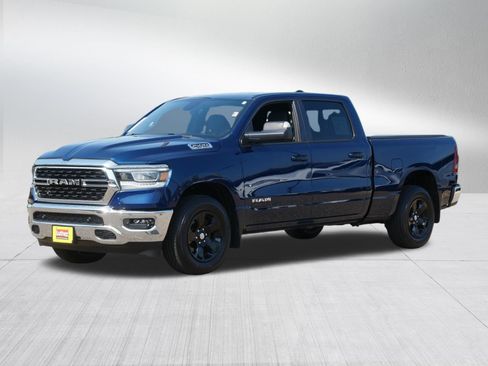 Used 2022 RAM 1500 Big Horn AWD/4WD image 3