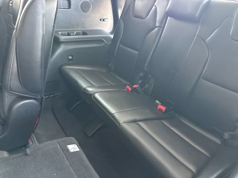 Certified 2022 Kia Telluride SX w/ SX Prestige Package AWD/4WD image 21