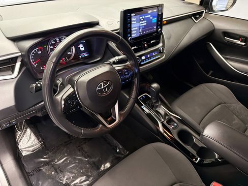 Used 2022 Toyota Corolla SE w/ Carpet Mat Package (TMS) image 7