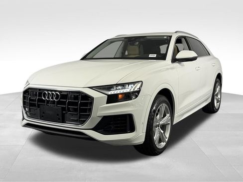 Used 2023 Audi Q8 Premium Plus w/ Premium Plus Package AWD/4WD image 4