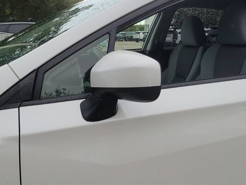 Used 2019 Subaru Crosstrek 2.0i Premium AWD/4WD image 6