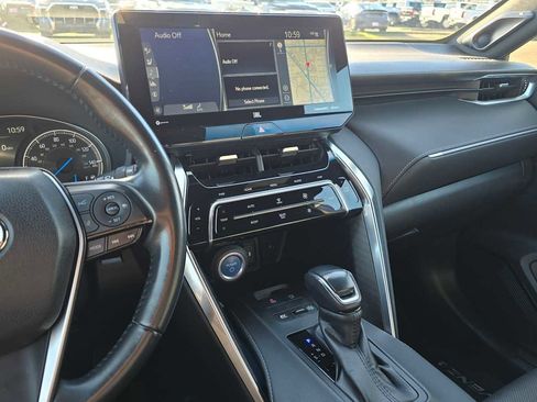 Used 2021 Toyota Venza XLE w/ Softex Package image 29