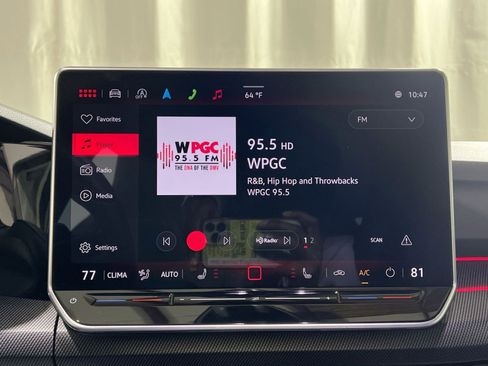 Used 2025 Volkswagen Golf w/ Euro Style Package image 18