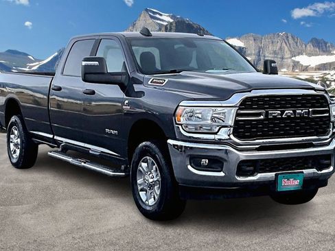 Used 2024 RAM 3500 Big Horn image 12