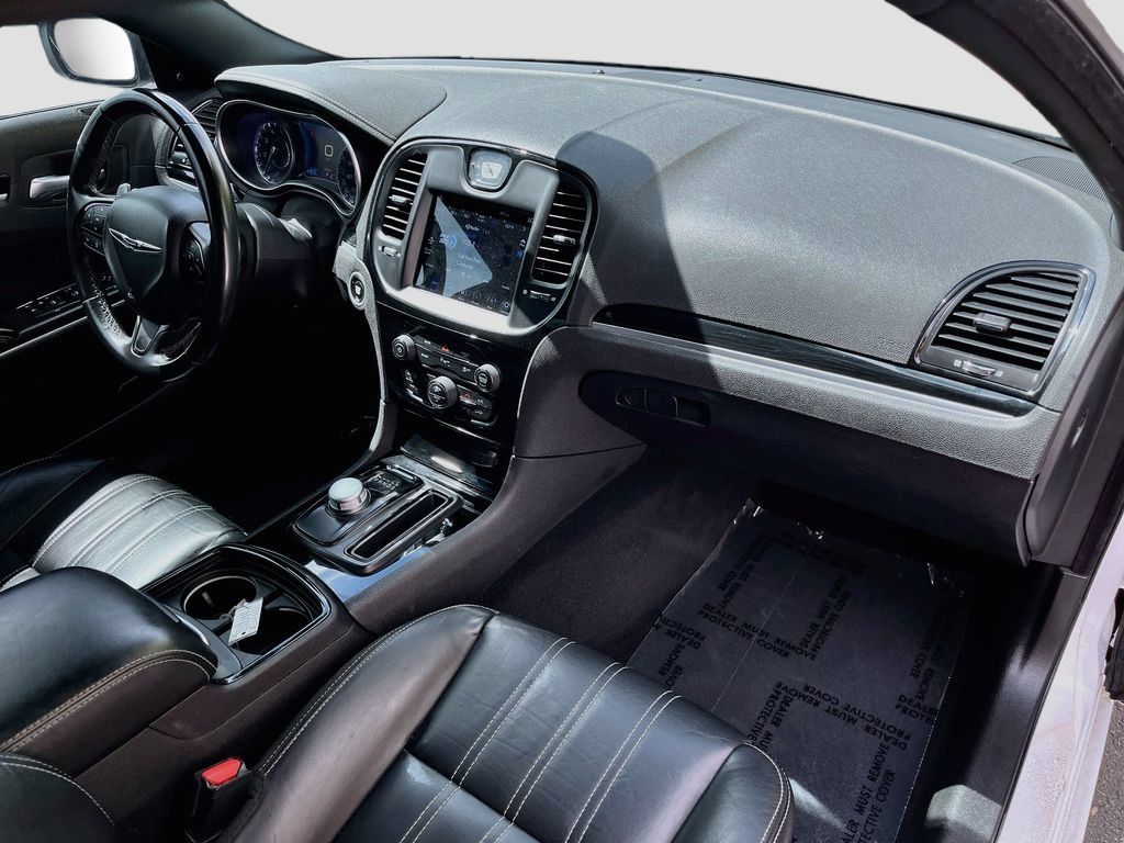 Used 2021 Chrysler 300 S RWD image 30