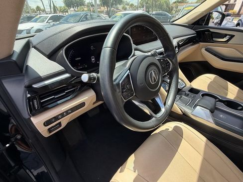 Used 2023 Acura MDX w/ Technology Package FWD image 10
