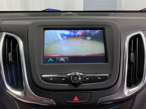 Used 2018 Chevrolet Equinox LT AWD/4WD image 23
