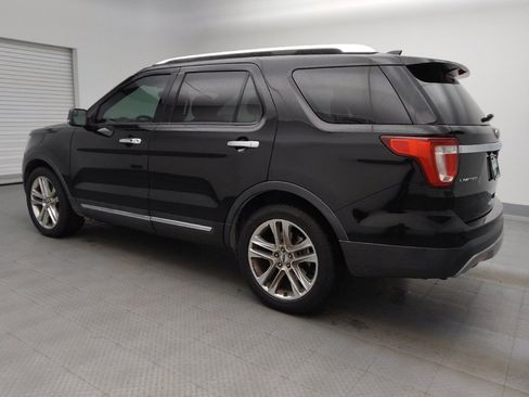 Used 2017 Ford Explorer Limited FWD image 3