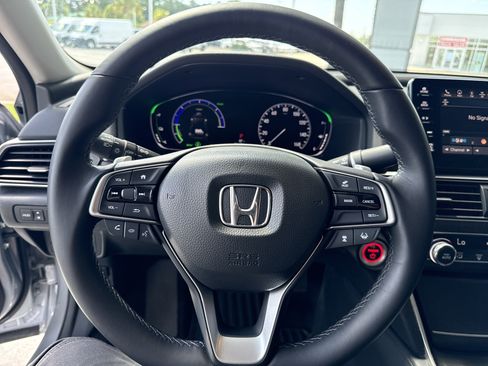 Used 2019 Honda Accord Touring image 20