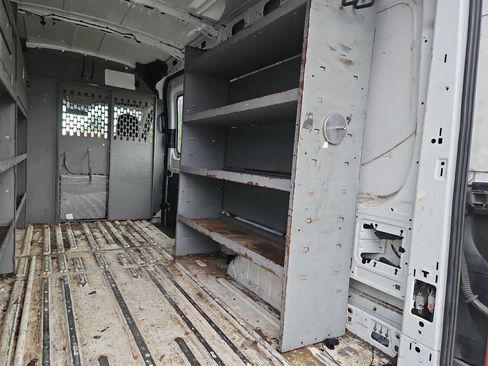 Used 2016 Ford Transit 250 250 3dr LWB Medium Roof Cargo image 13