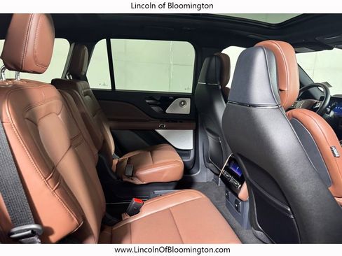 New 2026 Lincoln Aviator Reserve AWD/4WD image 18