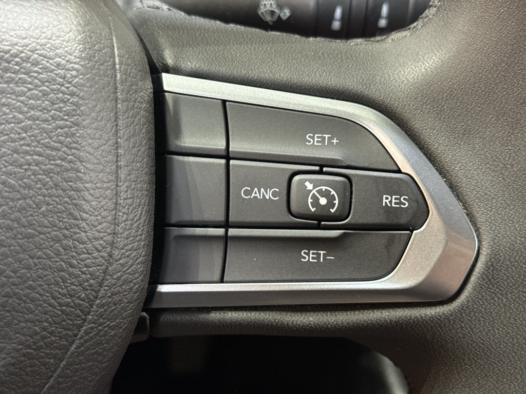 Used 2024 Jeep Compass Latitude AWD/4WD image 24