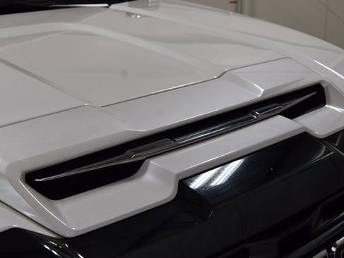 Used 2024 GMC Sierra 3500 Denali Ultimate image 16