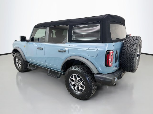 Used 2023 Ford Bronco Badlands AWD/4WD image 5