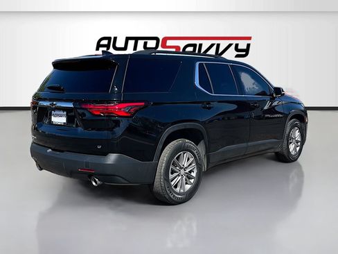 Used 2024 Chevrolet Traverse LT FWD image 7