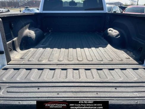 Used 2022 RAM 2500 Tradesman w/ Chrome Appearance Group image 6