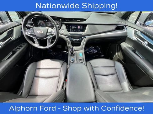 Used 2023 Cadillac XT5 Premium Luxury w/ Technology Package AWD/4WD image 8