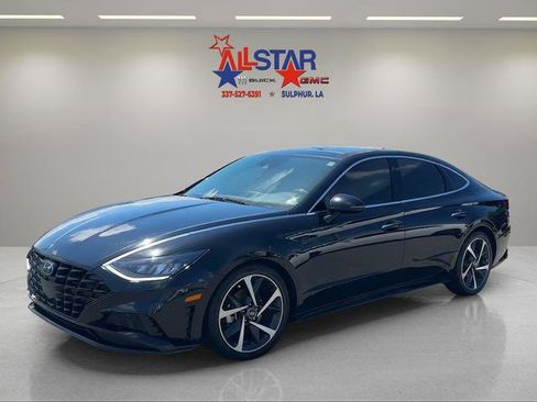 Used 2021 Hyundai Sonata SEL Plus w/ Tech Package FWD image 3