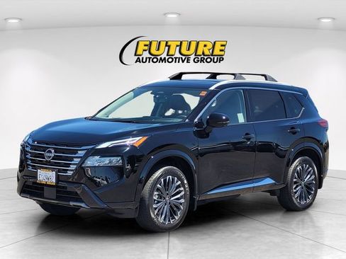 Certified 2026 Nissan Rogue Platinum w/ Platinum Premium Package AWD/4WD image 5