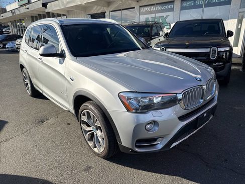 Used 2015 BMW X3 xDrive28i image 4
