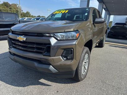 Used 2024 Chevrolet Colorado LT w/ LT Convenience Package