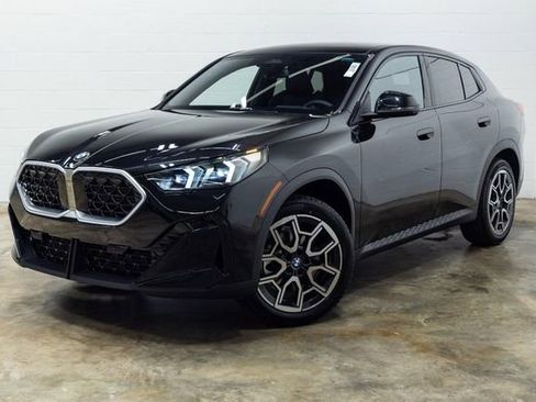 Certified 2025 BMW X2 xDrive28i w/ Technology Package AWD/4WD image 8