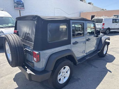 Used 2015 Jeep Wrangler Unlimited Sport w/ Quick Order Package 24S AWD/4WD image 15
