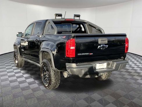 Used 2019 Chevrolet Colorado ZR2 w/ ZR2 Midnight Special Edition image 4