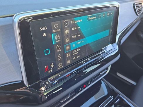 New 2026 Volkswagen Atlas Cross Sport SE AWD/4WD image 23