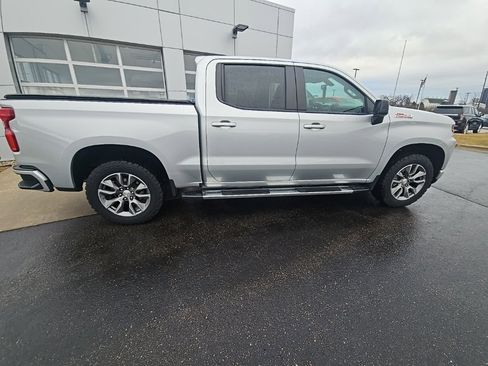 Certified 2022 Chevrolet Silverado 1500 RST image 8