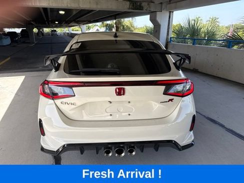 Used 2025 Honda Civic Type R image 19
